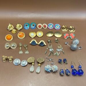 Assorted Jewelry clips earrings Craft Lot